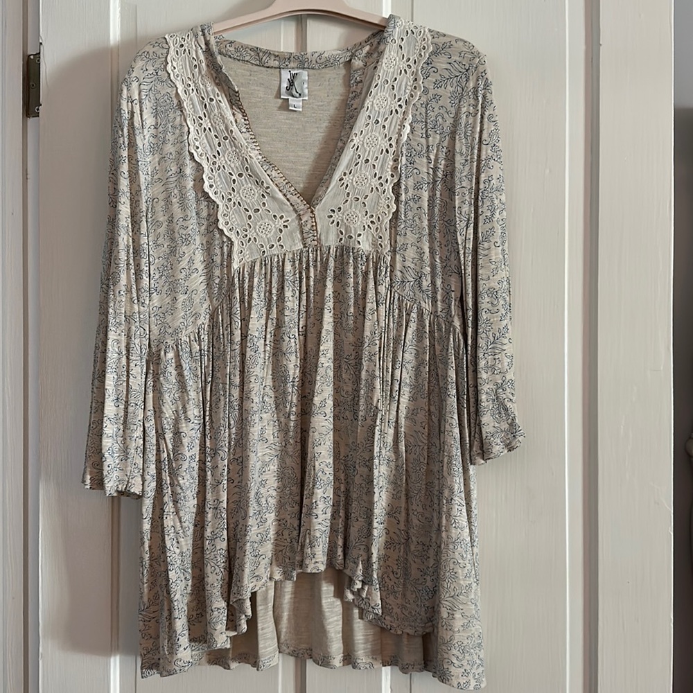 Ivy Jane top